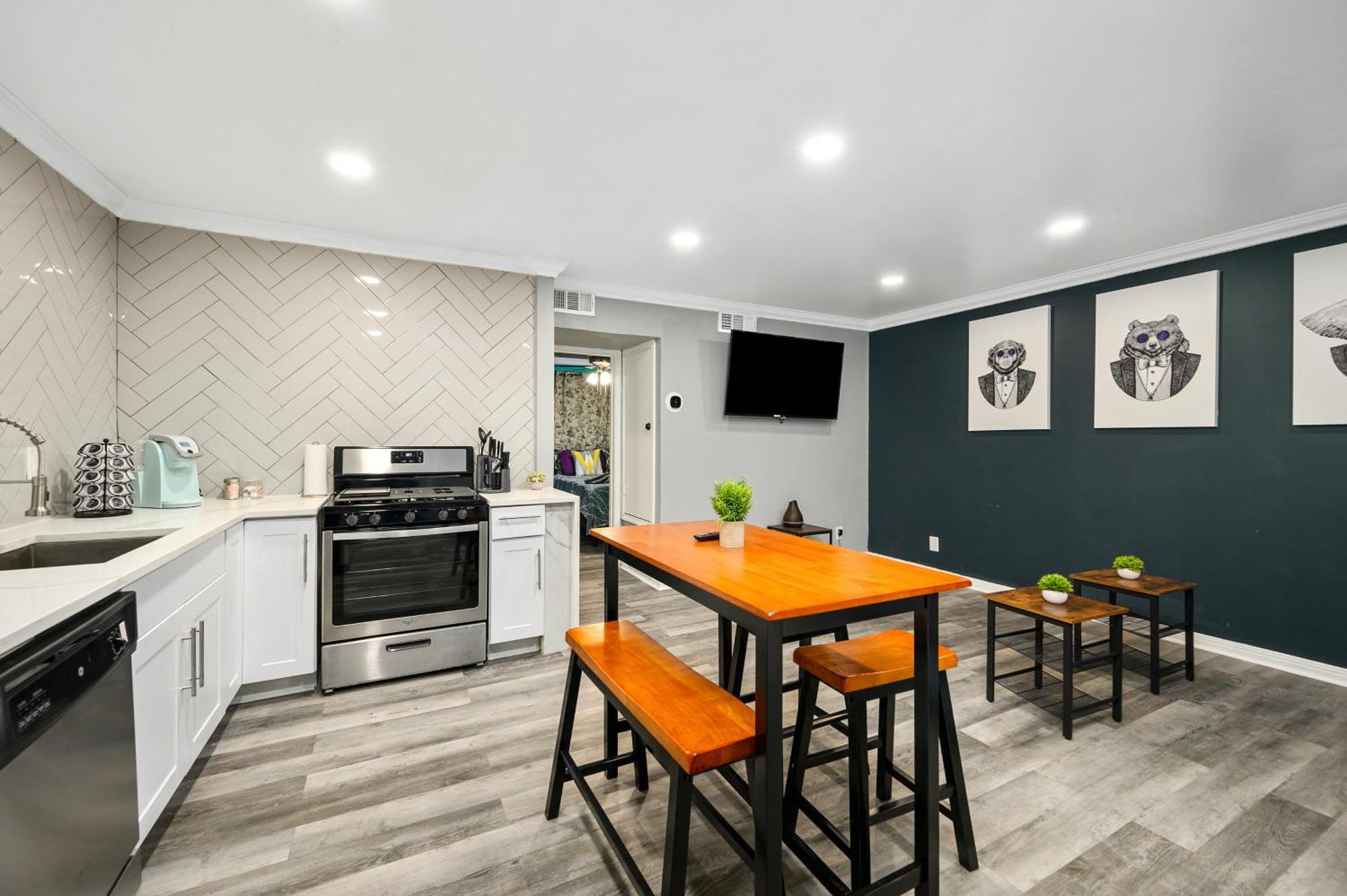 Bright And Modern 1Br Apartment In Central 休斯敦 外观 照片